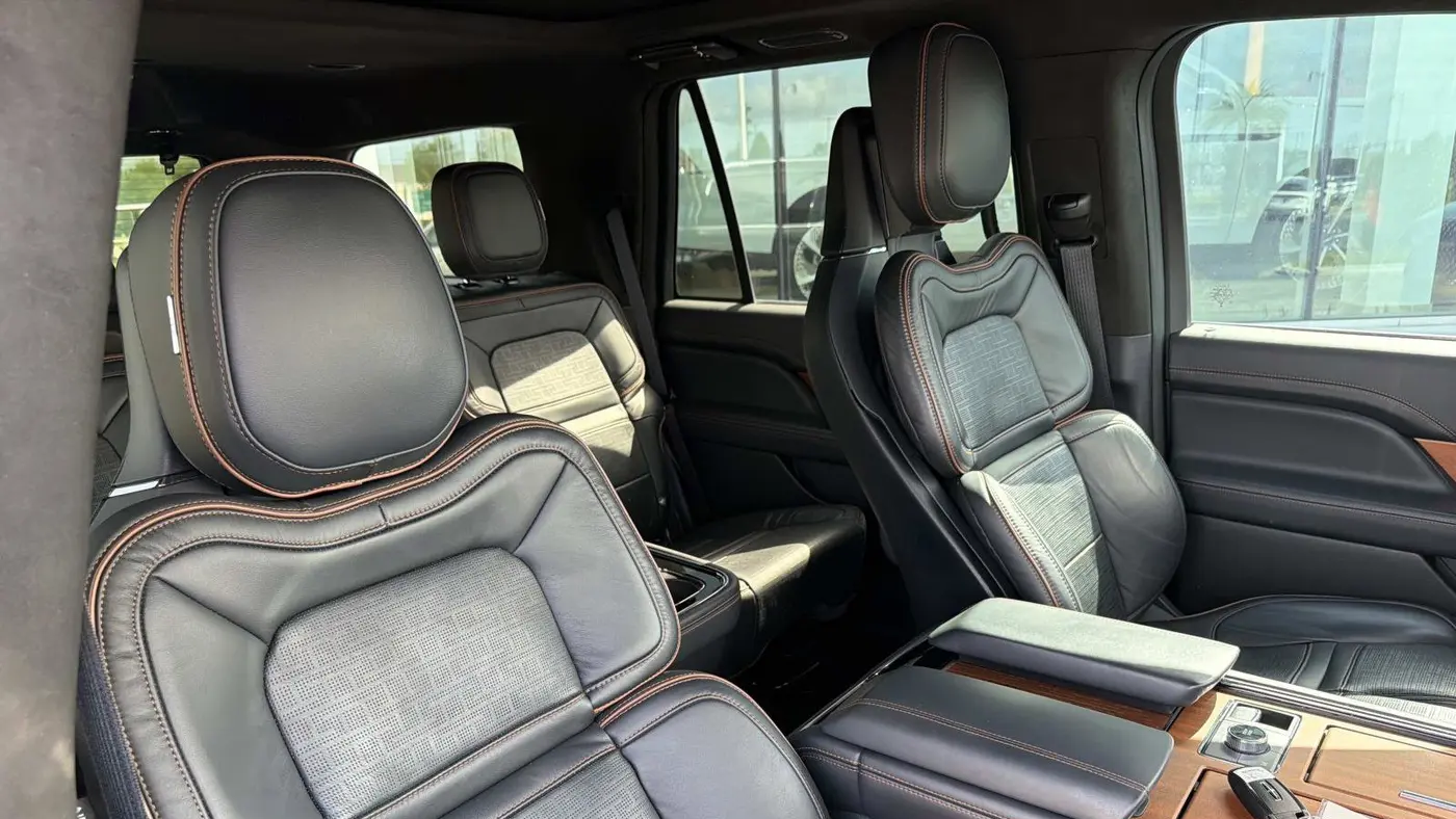 2024 Lincoln Navigator Black Label