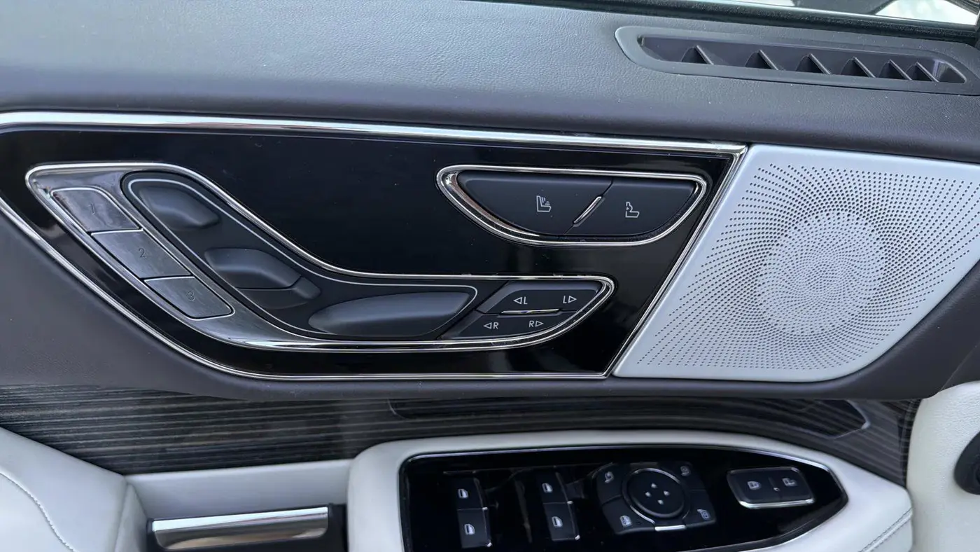 2024 Lincoln Navigator Black Label