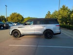 2024 Navigator Thumbnail 7
