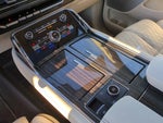 2024 Navigator Thumbnail 25