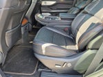 2025 Navigator Thumbnail 18