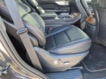2025 Navigator Thumbnail 19