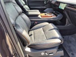 2025 Navigator Thumbnail 20
