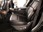 2025 Navigator Thumbnail 15