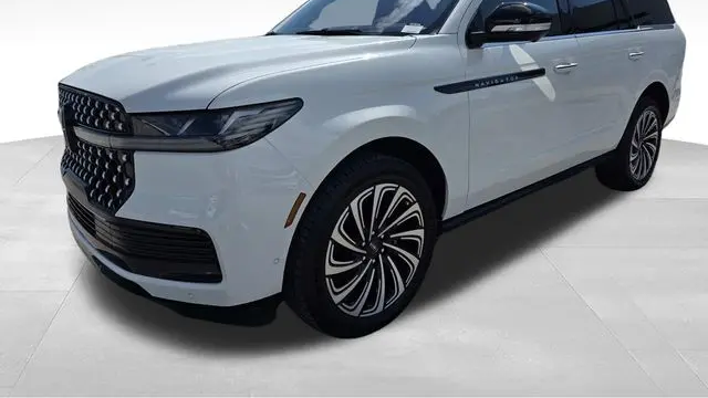 2025 Lincoln Navigator Black Label