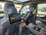 2025 Navigator Thumbnail 7