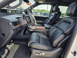 2025 Navigator Thumbnail 9