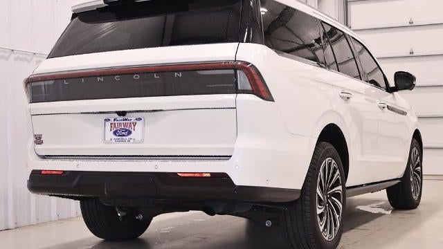 2025 Lincoln Navigator Black Label