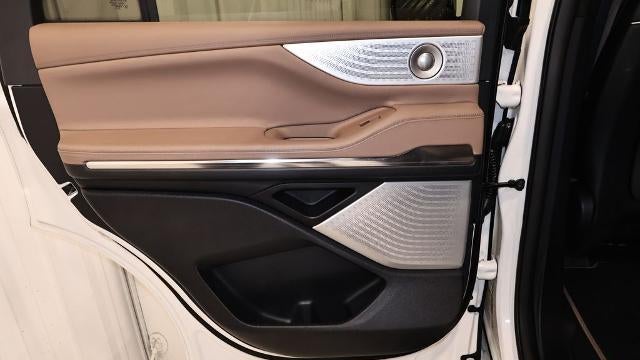 2025 Lincoln Navigator Black Label