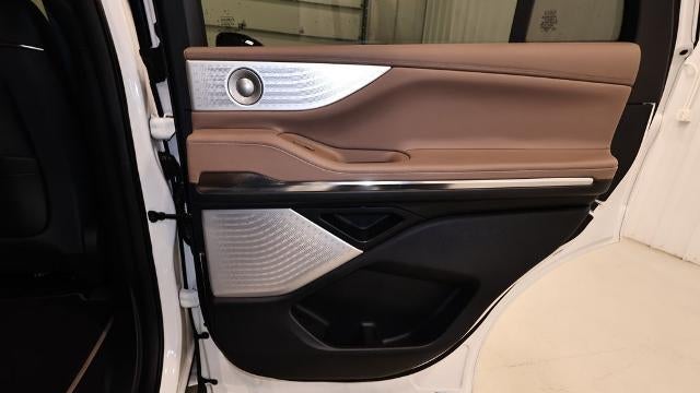2025 Lincoln Navigator Black Label