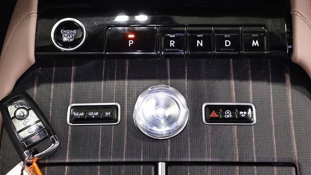 2025 Lincoln Navigator Black Label
