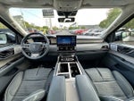2023 Navigator Thumbnail 3