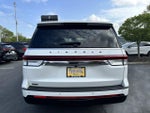 2023 Navigator Thumbnail 6