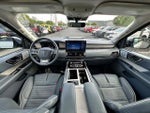 2023 Navigator Thumbnail 16