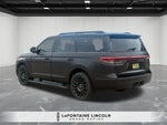 2023 Navigator Thumbnail 3
