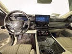 2024 Navigator Thumbnail 8