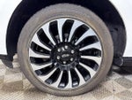 2024 Navigator Thumbnail 12