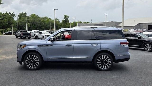 2024 Lincoln Navigator Black Label