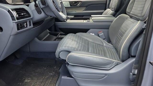2024 Lincoln Navigator Black Label