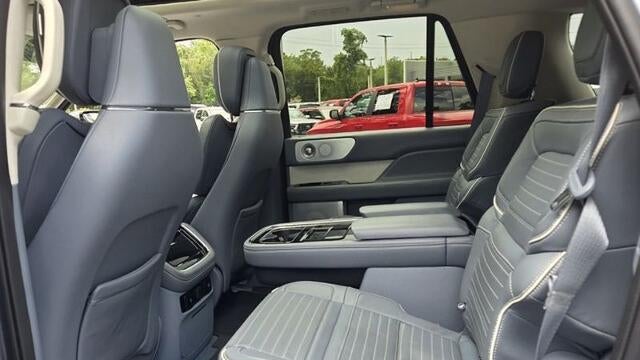 2024 Lincoln Navigator Black Label
