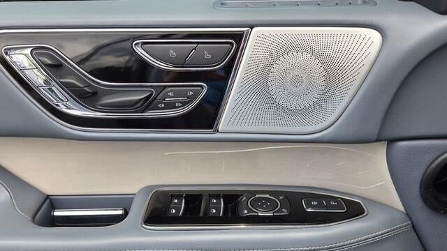 2024 Lincoln Navigator Black Label