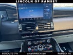 2024 Navigator Thumbnail 18