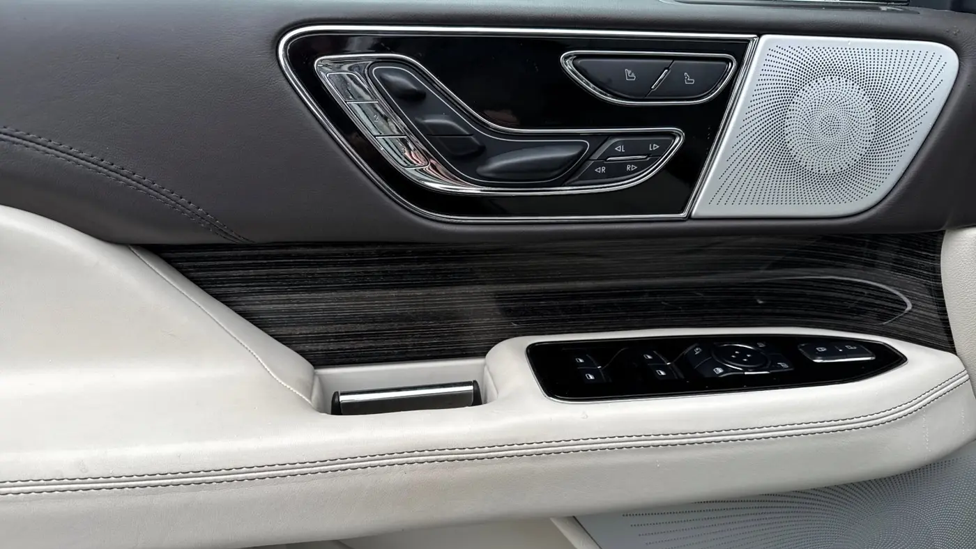 2024 Lincoln Navigator Black Label