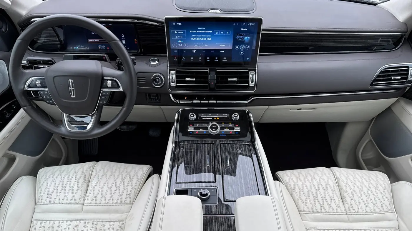 2024 Lincoln Navigator Black Label
