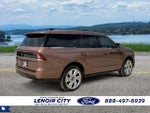 2025 Navigator Thumbnail 3