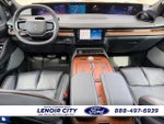 2025 Navigator Thumbnail 15