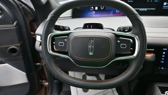 2025 Lincoln Navigator Black Label