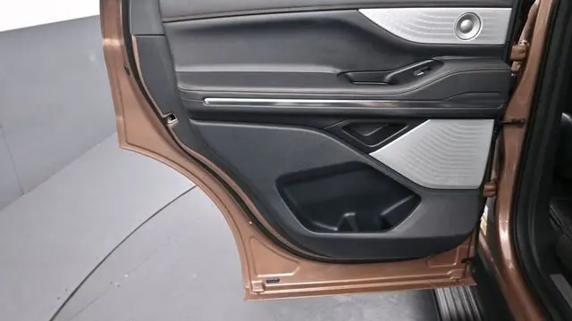 2025 Lincoln Navigator Black Label