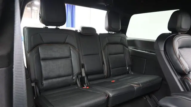 2025 Lincoln Navigator Black Label