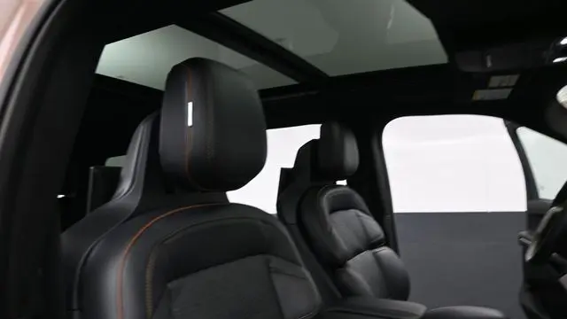 2025 Lincoln Navigator Black Label