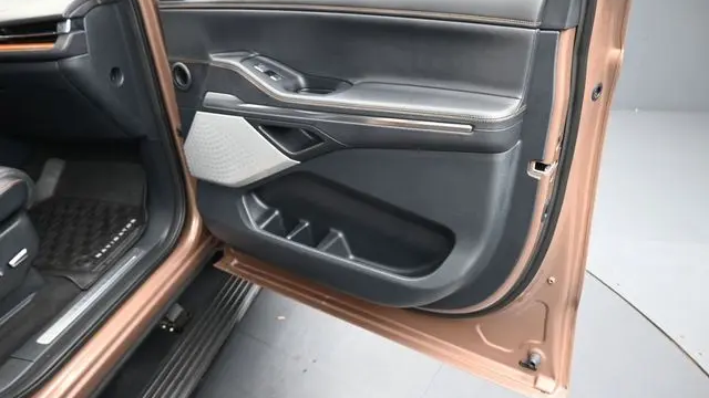 2025 Lincoln Navigator Black Label