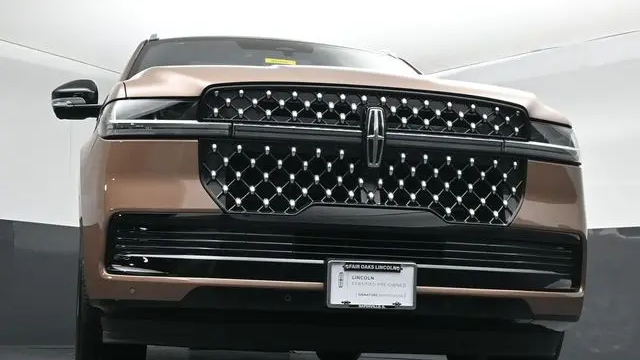 2025 Lincoln Navigator Black Label