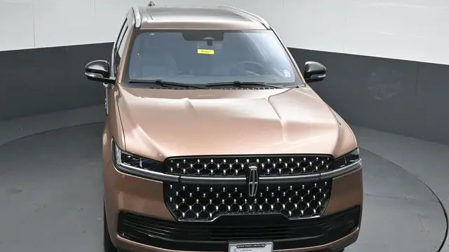 2025 Lincoln Navigator Black Label