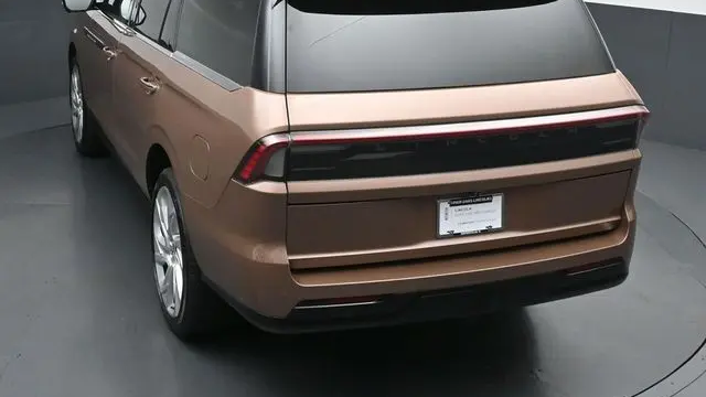 2025 Lincoln Navigator Black Label