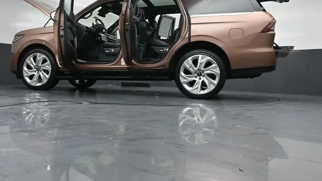 2025 Lincoln Navigator Black Label