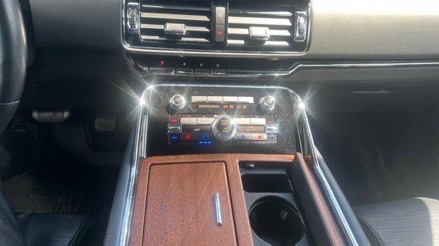 2023 Lincoln Navigator Black Label