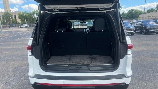 2023 Lincoln Navigator Black Label