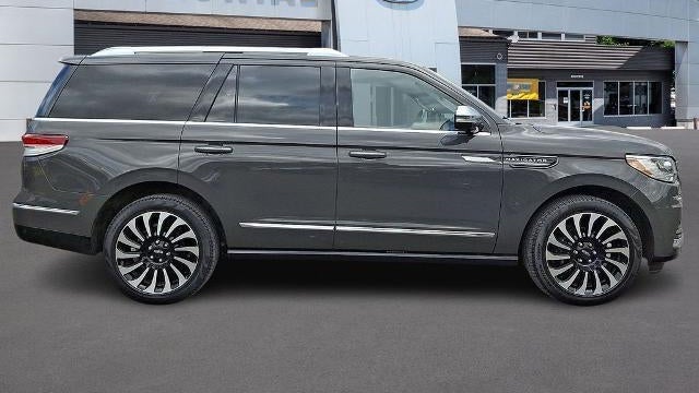 2023 Lincoln Navigator Black Label