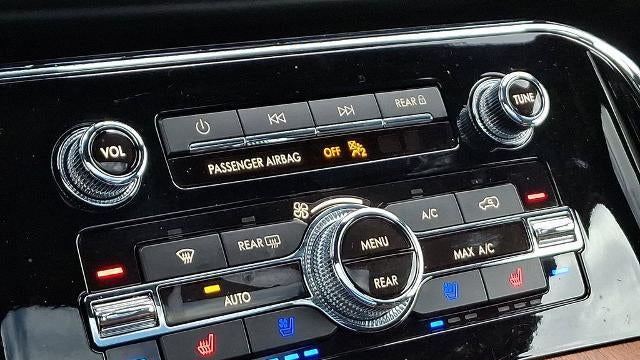 2023 Lincoln Navigator Black Label