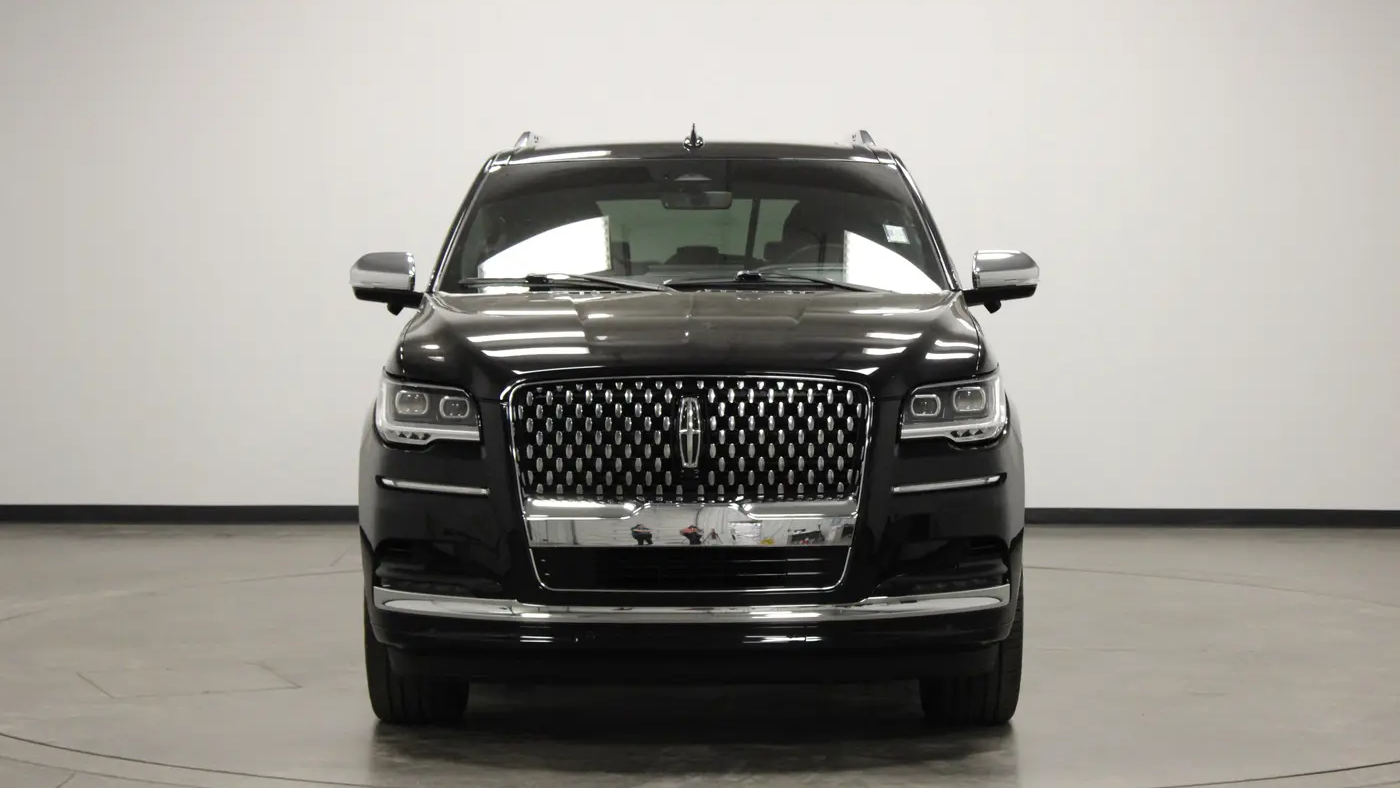 2023 Lincoln Navigator Black Label