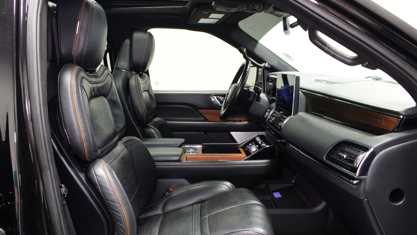 2023 Lincoln Navigator Black Label