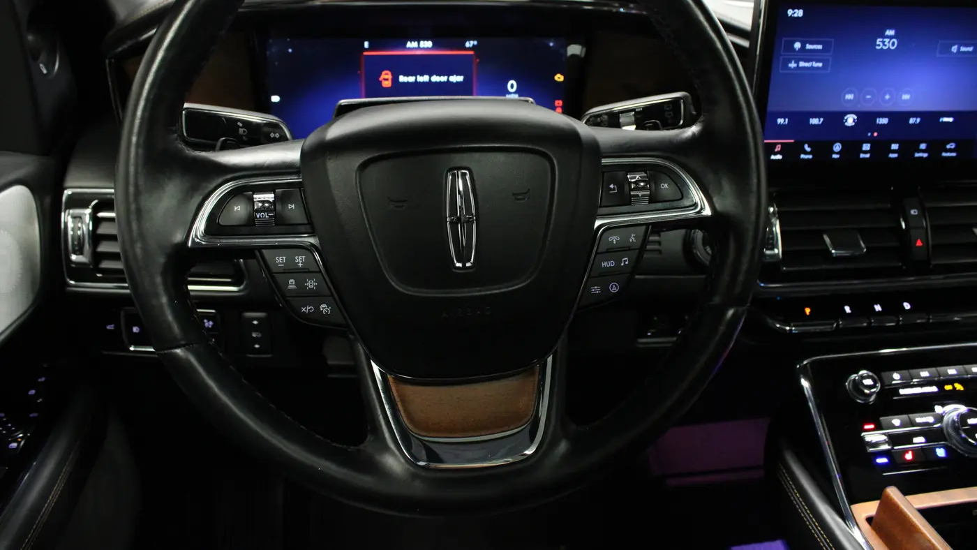 2023 Lincoln Navigator Black Label