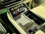 2024 Navigator Thumbnail 16