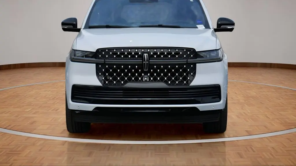 2025 Lincoln Navigator Black Label