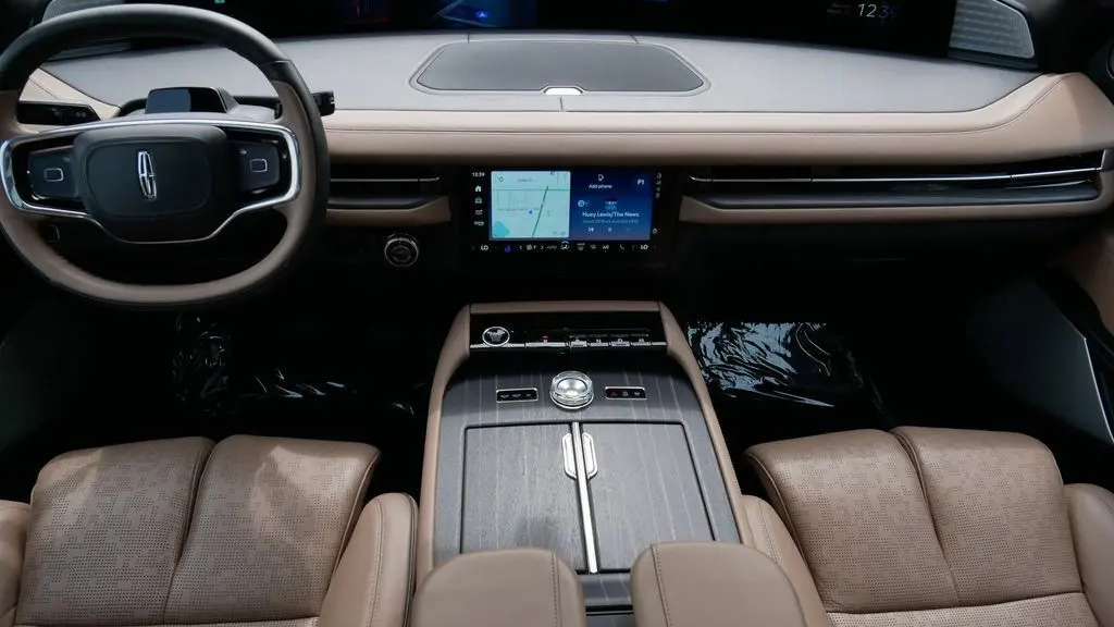 2025 Lincoln Navigator Black Label
