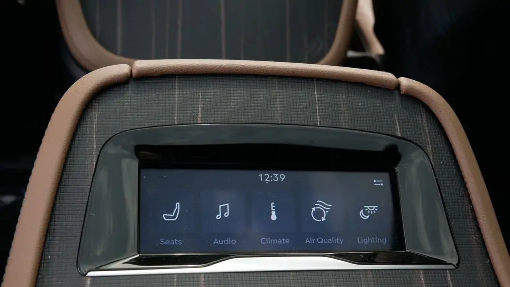 2025 Lincoln Navigator Black Label